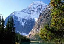 谌龙李龙大入世界羽联名人堂 安洗莹获最佳和最具人气两大奖.